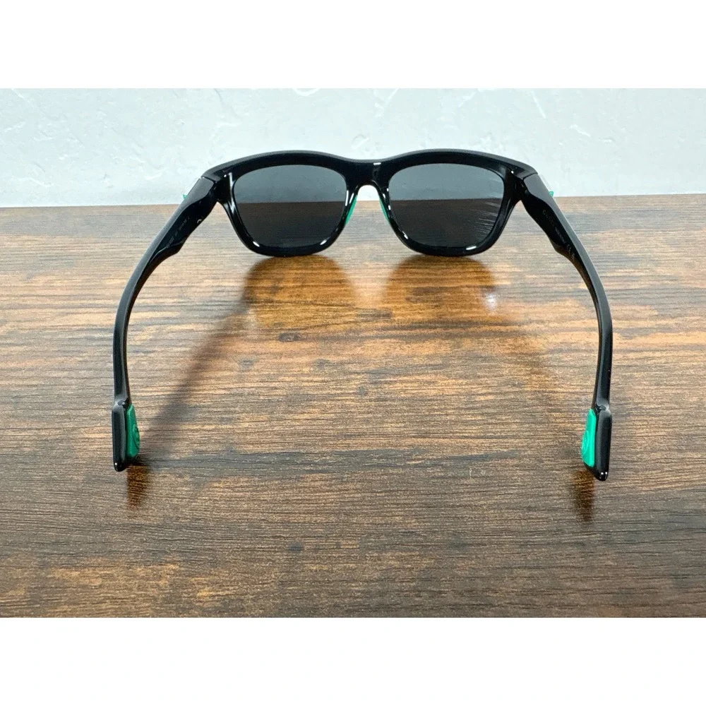 Gucci GG1630S 001 Black Square Sunglasses Green Accents‎ Made in Italy